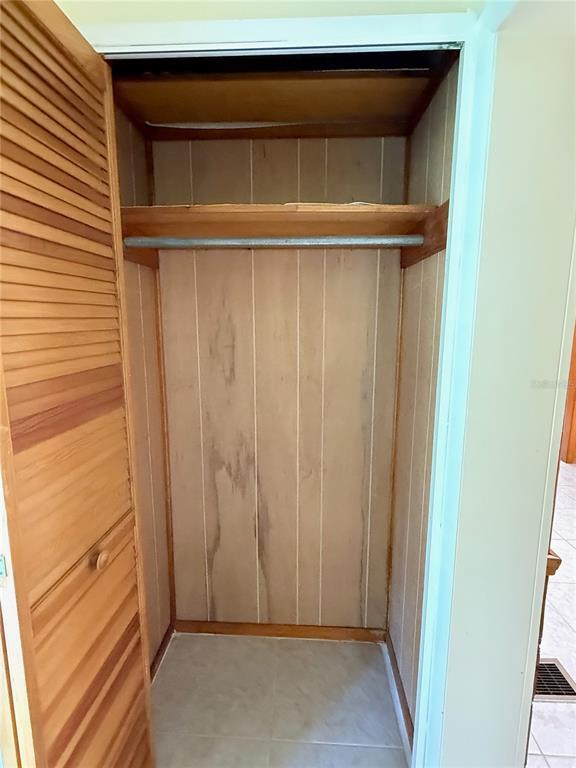 Building Photo - 4701 NE 7th Ave