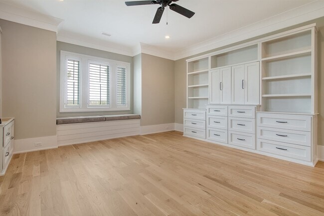 Building Photo - 4 Bedroom 4.5 Bath Home in Dunes West - Mt...