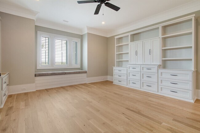 Building Photo - 4 Bedroom 4.5 Bath Home in Dunes West - Mt. Pleasant