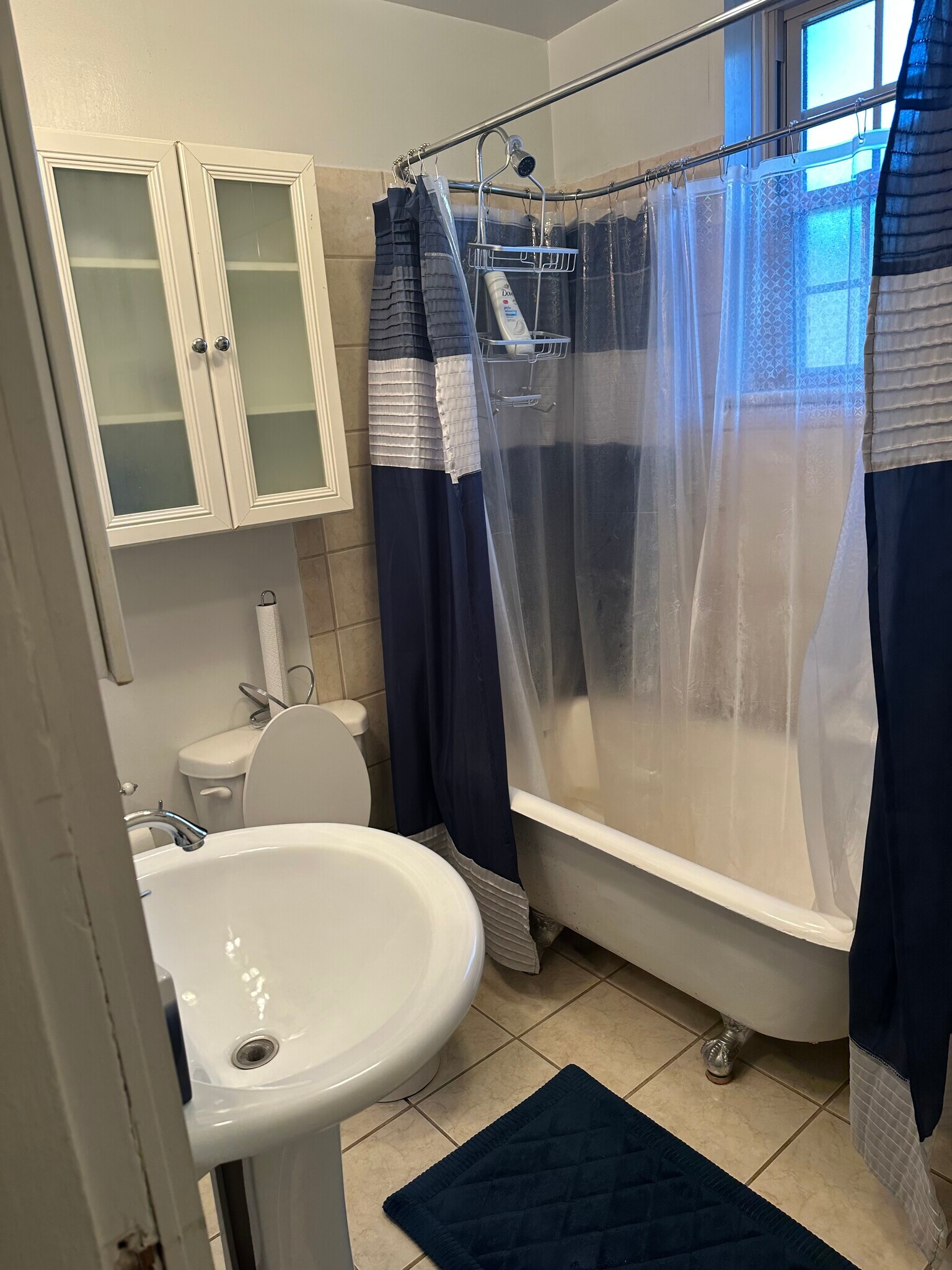 Building Photo - 6515 Bartmer Ave