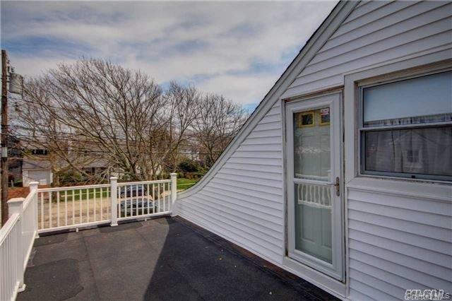 Building Photo - 85 Jefferson Blvd