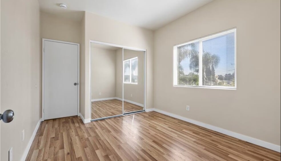 Building Photo - 7050 Dinwiddie St