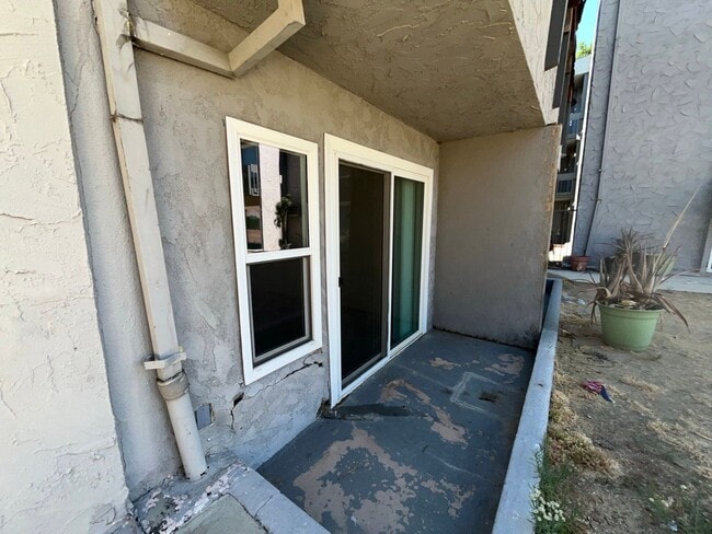 Building Photo - 9010 Tobias Ave