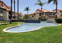 Building Photo - 2247 Martinique Ln