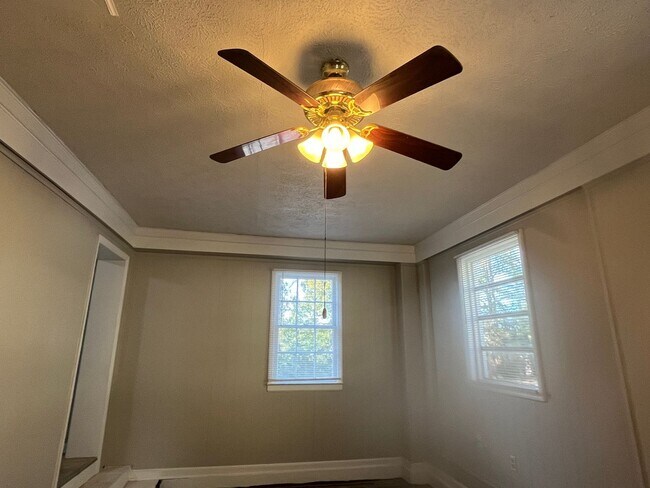 Building Photo - **ON HOLD**Near Ft. Benning/Columbus, GA 3 Bedroom / 2 Bathroom Home for Rent***