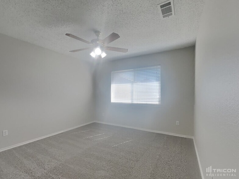 Building Photo - 4229 Estes Park Cir