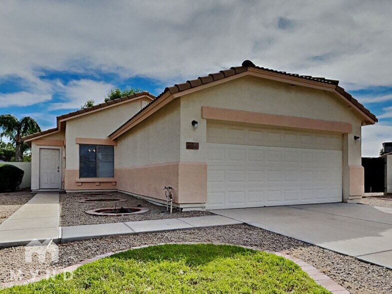 Primary Photo - 40167 N Costa Del Sol Dr