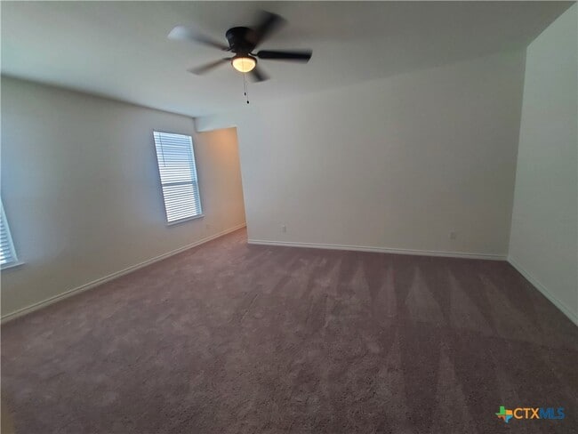 Building Photo - 518 Deer Crest Dr