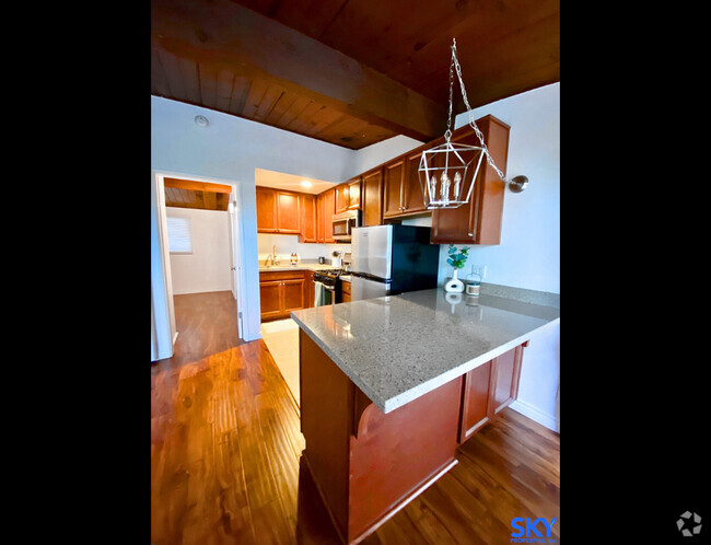 Building Photo - 1622 Armacost Ave Los Angeles, CA 90025