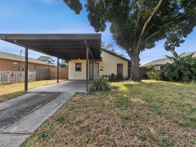 Primary Photo - 766 91st Ave N