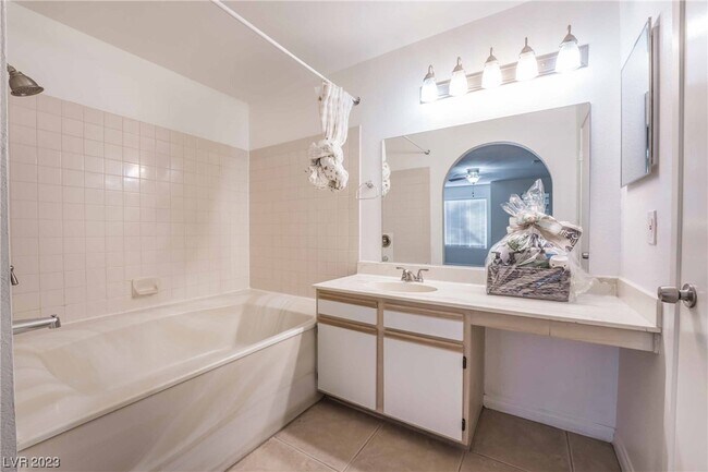 Building Photo - 2200 S Fort Apache Rd