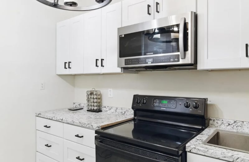 Building Photo - 1414 E Oliver St