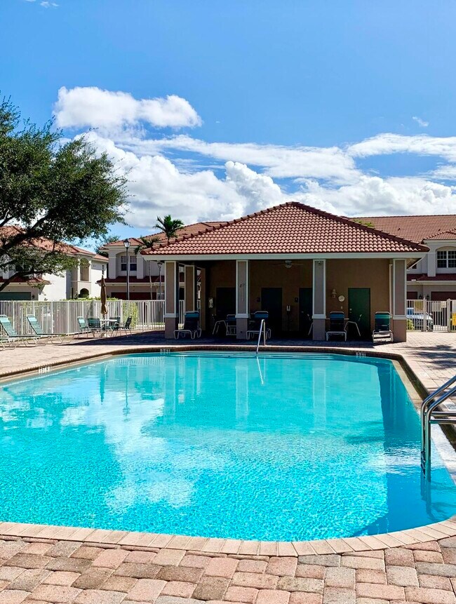 Building Photo - 44 Lancaster Rd