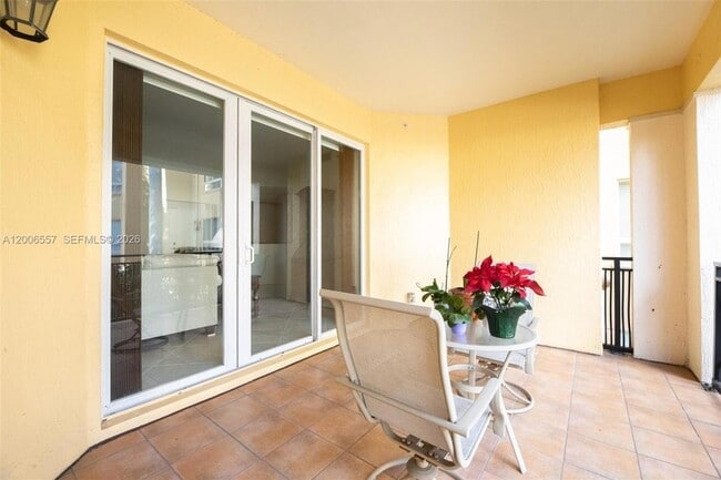 Building Photo - 16101 Emerald Estates Dr