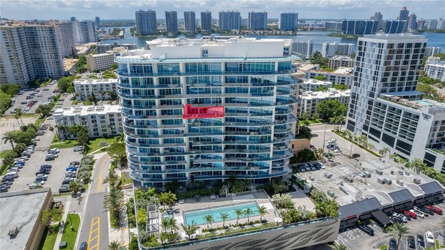 Building Photo - 17550 Collins Ave