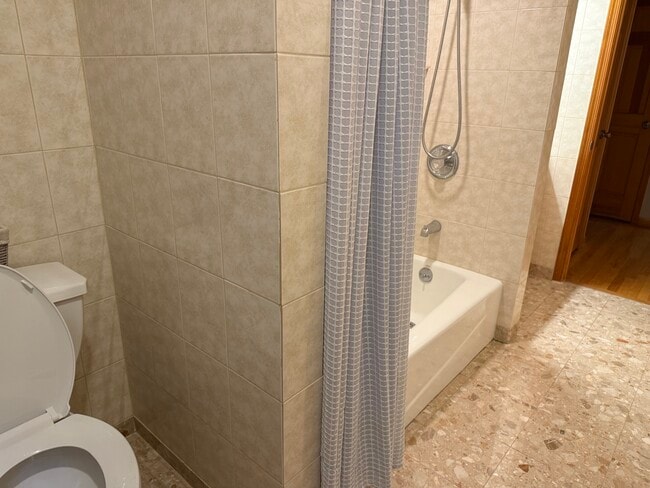 Building Photo - 49 Orris Ave