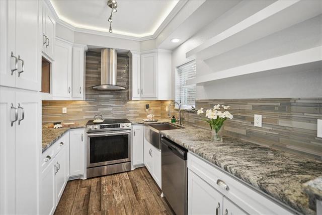 Building Photo - 411 Pebble Way