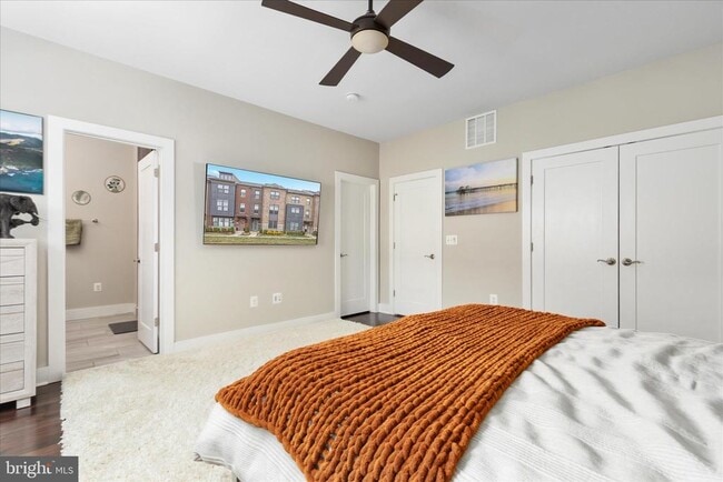 Building Photo - 44735 Medway Ter