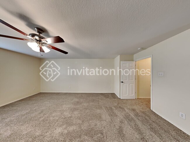 Building Photo - 12502 Aarons Way Dr