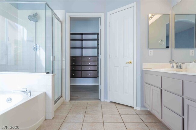 Building Photo - 10530 Santerno St