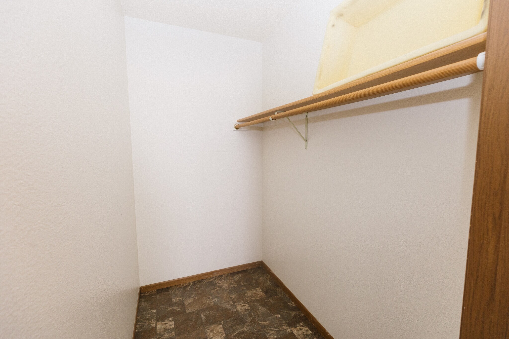 Building Photo - 1515 14th Ave E