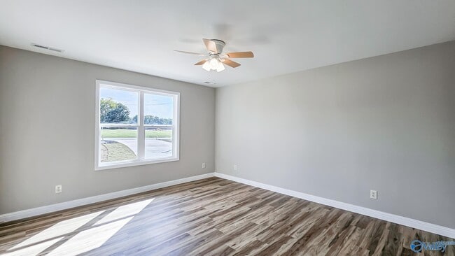 Building Photo - 9257 Stanford Rd