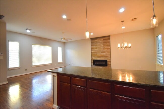 Building Photo - 1144 Patterson St