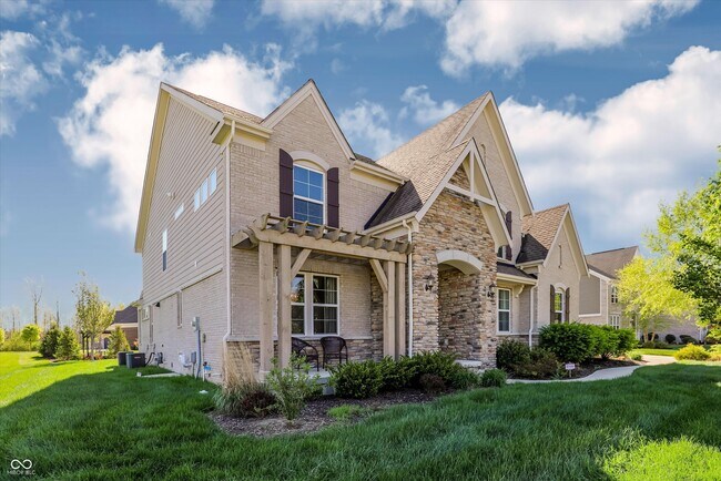 Building Photo - 14375 Trahan Dr