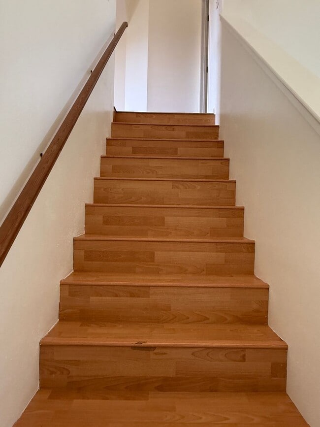 Building Photo - 3BR/2BA Home in Mt. View