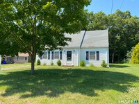 Building Photo - 48 Bagley Rd