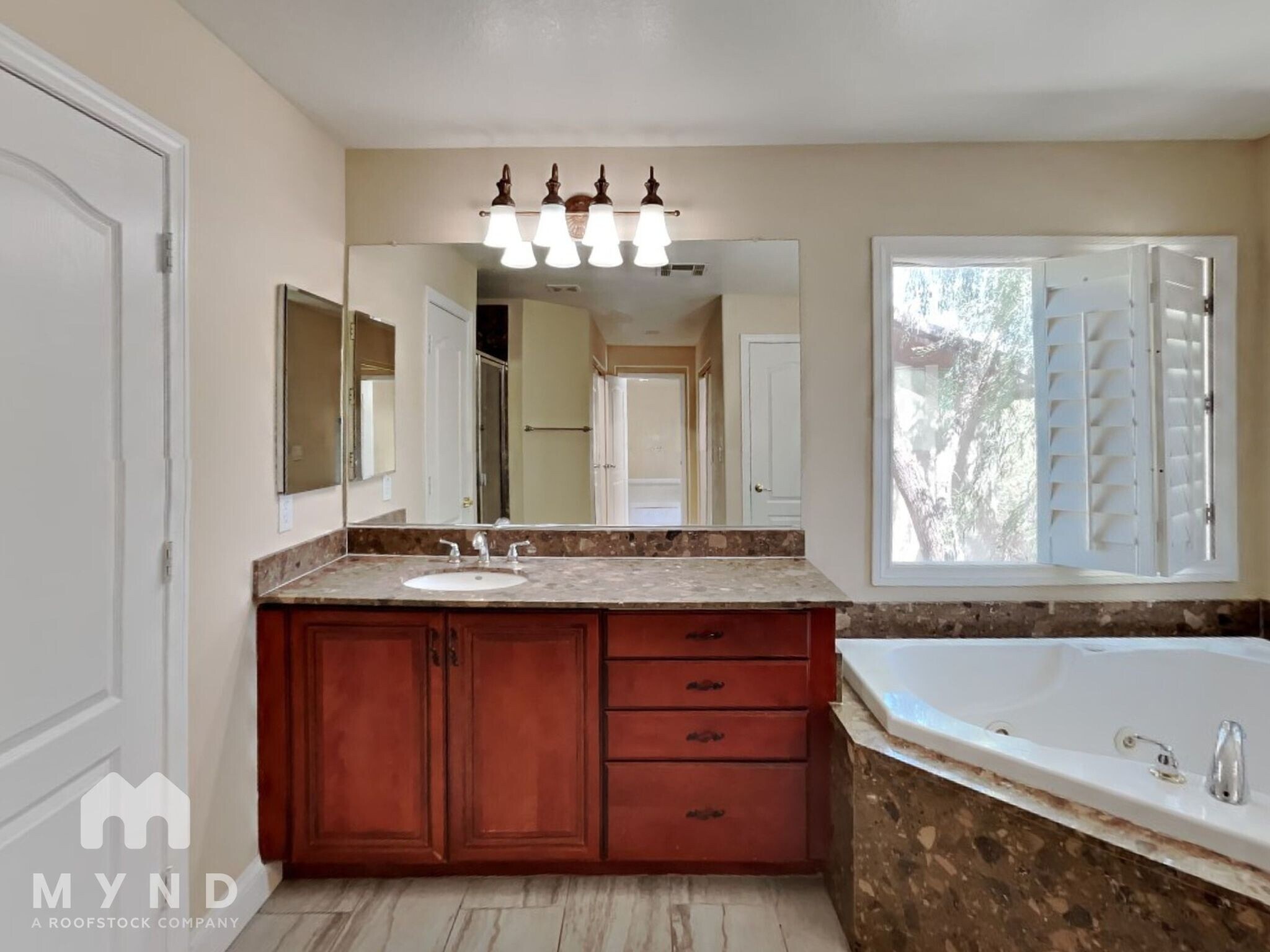 Building Photo - 599 Wealdston Ct