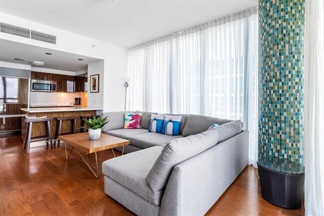 Building Photo - 6899 Collins Ave