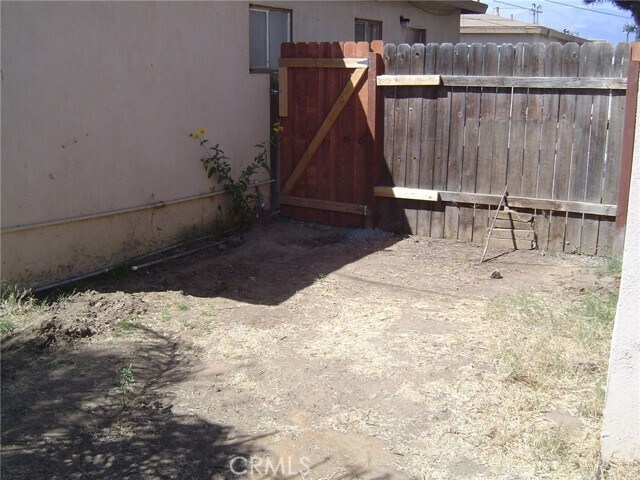Building Photo - 5054 Hill
