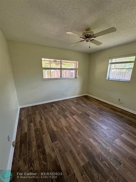 Building Photo - 3008 NW 69th Ct