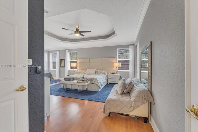 Building Photo - 19500 SW 39th Ct