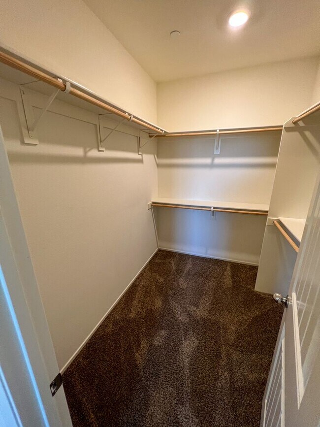 Building Photo - 2 bedroom Condo with a LOFT located in Menifee!