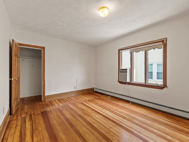 Building Photo - 37 Wright Ave