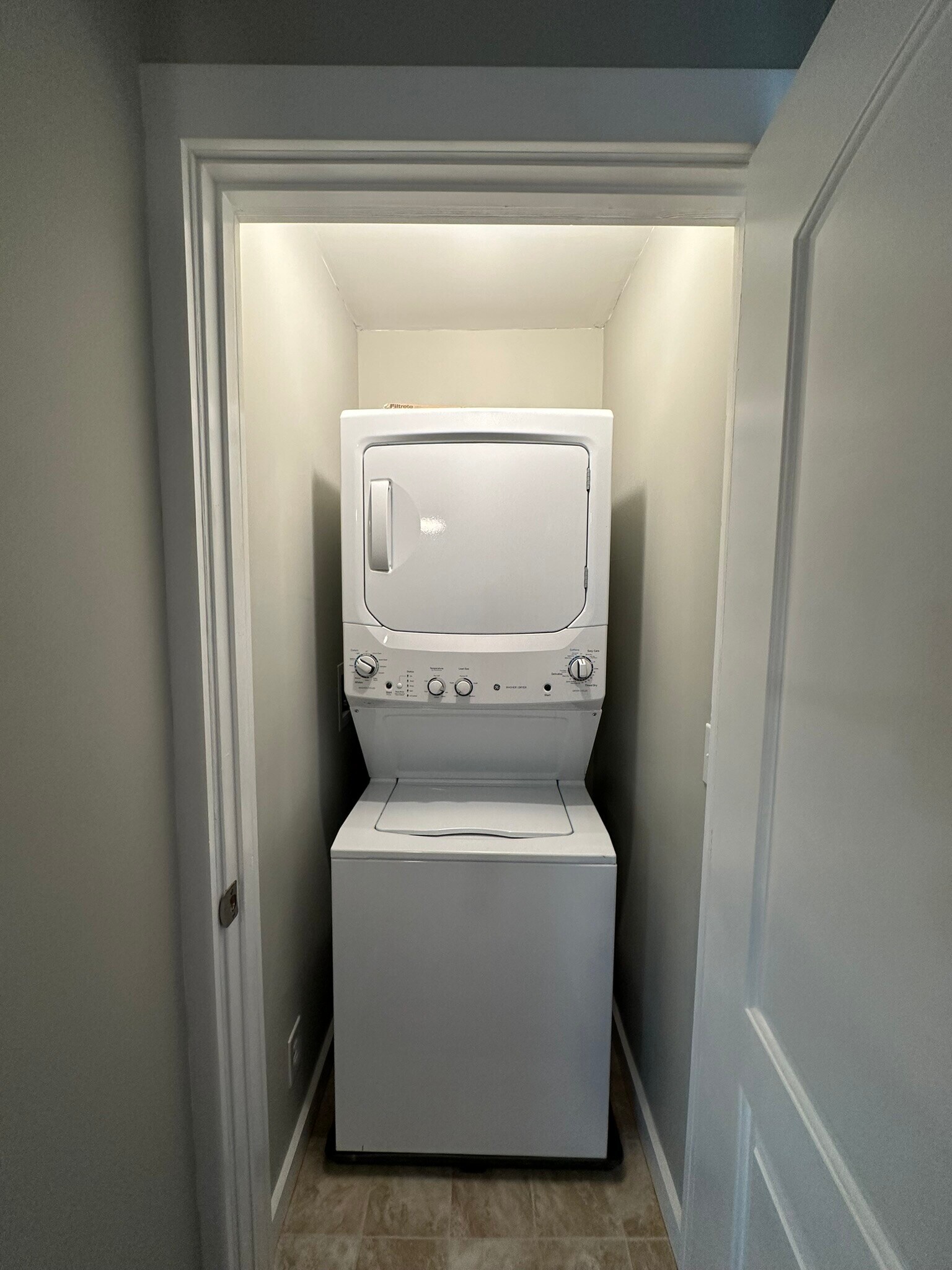 Stackable washer/dryer - 6133 Brevard Rd