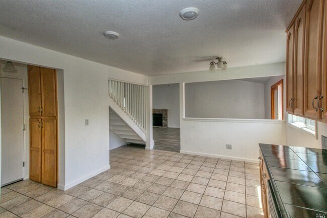 Building Photo - 1189 Hailey Ct