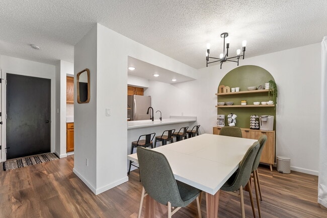 Building Photo - 2241 10th St