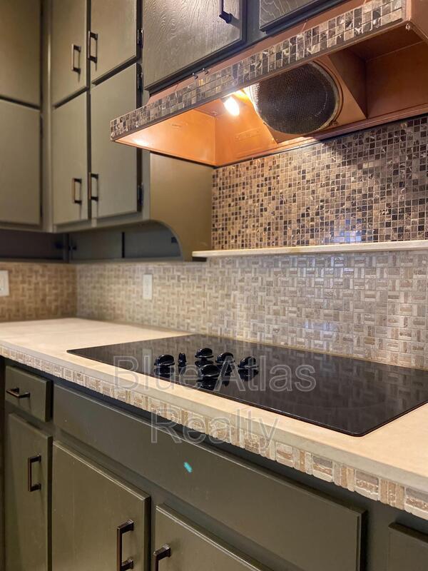 Building Photo - 4854 Starcrest Ct