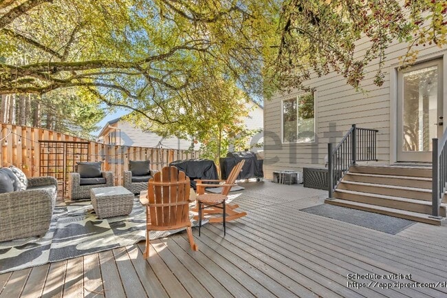 Building Photo - 15387 SE Hawthorne Mdws St