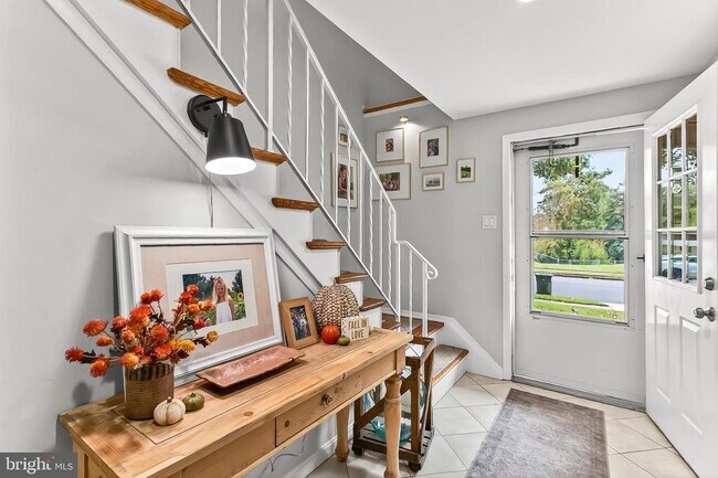 Building Photo - 8614 Arley Dr