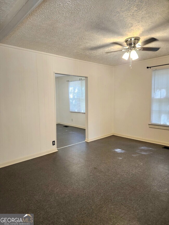 Building Photo - 7157 Bryce Rd