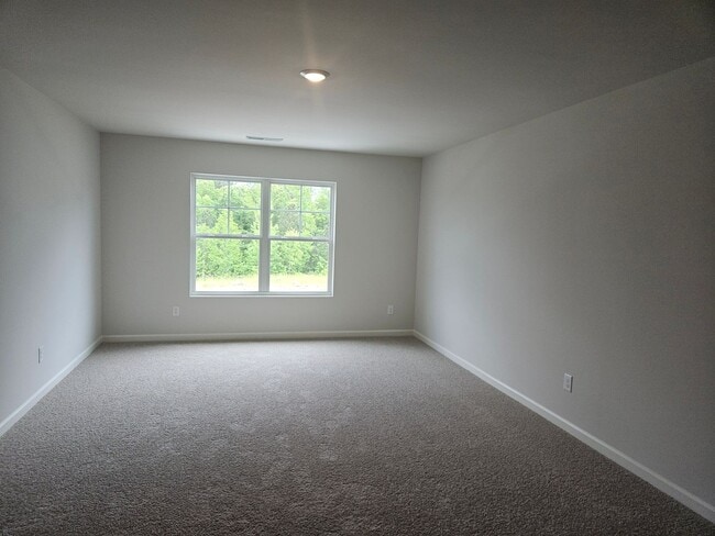 Building Photo - New 5 Bedroom 3 Bath House For Lease Dallas GA