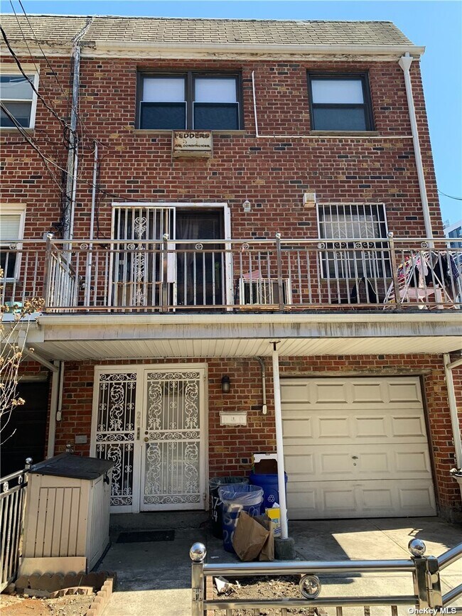 Primary Photo - 87-24 52nd Ave