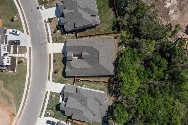 Building Photo - 317 Pigeon River Rd