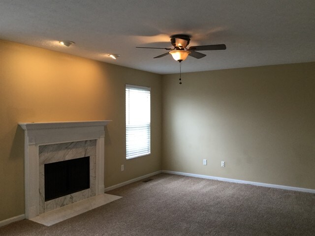 Building Photo - 11785 Holgate Dr