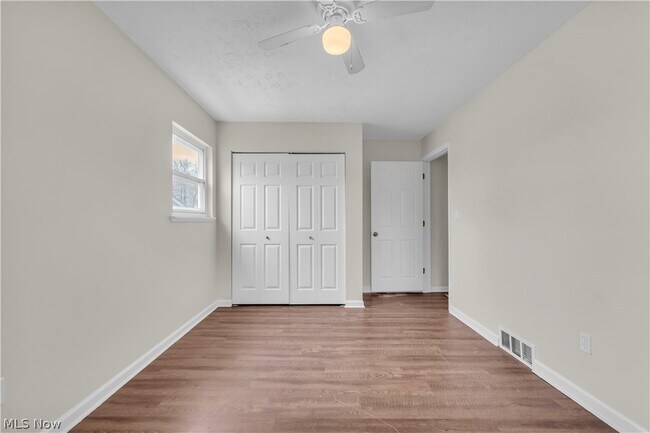 Building Photo - 5498 Broad Blvd