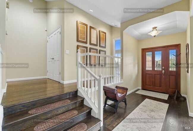 Building Photo - One of a kind home just steps away from Annadel State park